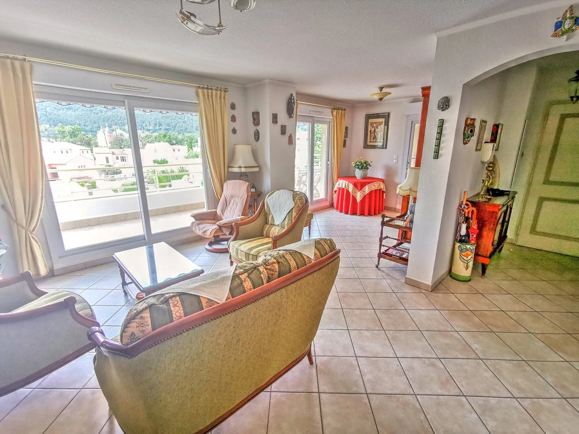 appartement 4 pièces à Solliès-Pont (83210) — photo 3