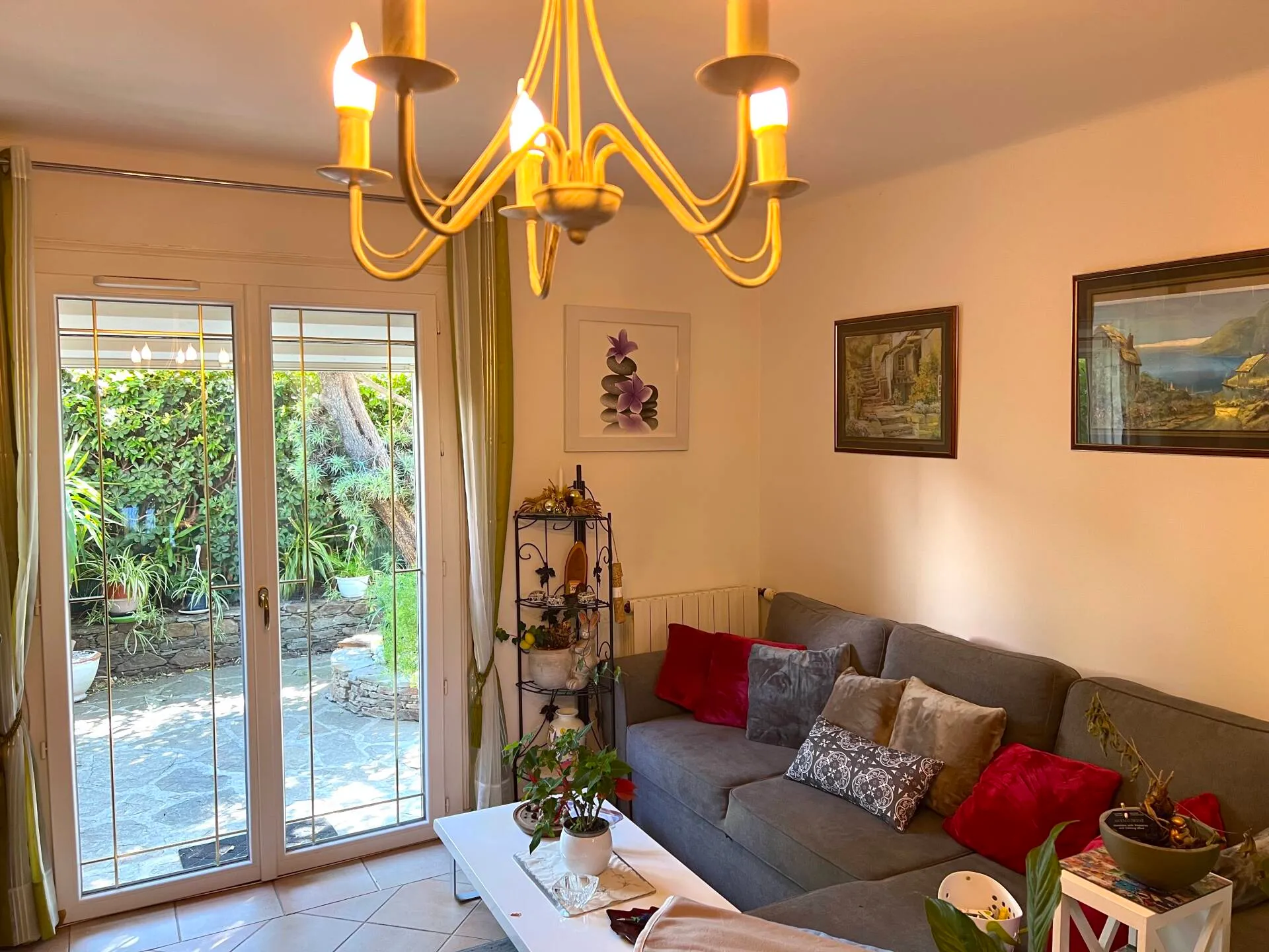 maison 5 pièces à Cogolin (83310) — photo 4