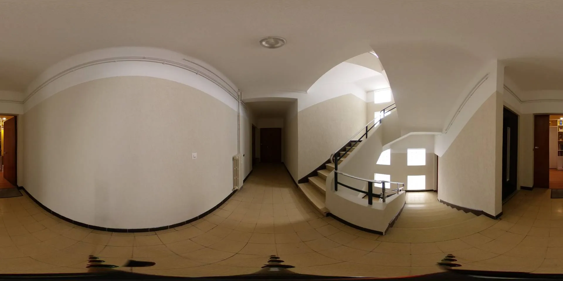 appartement 2 pièces à Toulon (83000) — photo 2