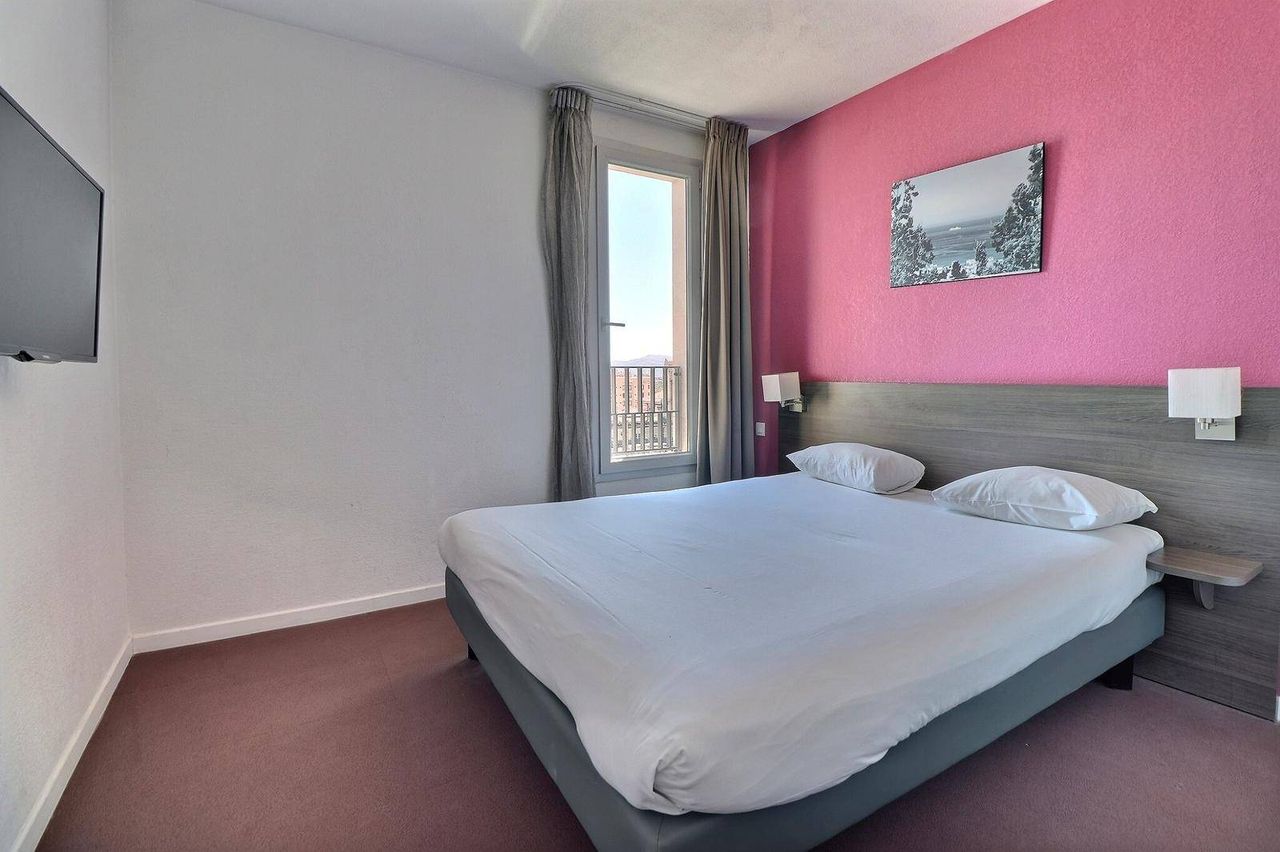 Studio meublé 22,82m2 gare Marseille Saint Charles dans résidence Pierre et Vacances